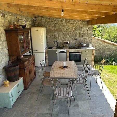 Villa Mavrici, Neighbors Free Buzet Esterno foto