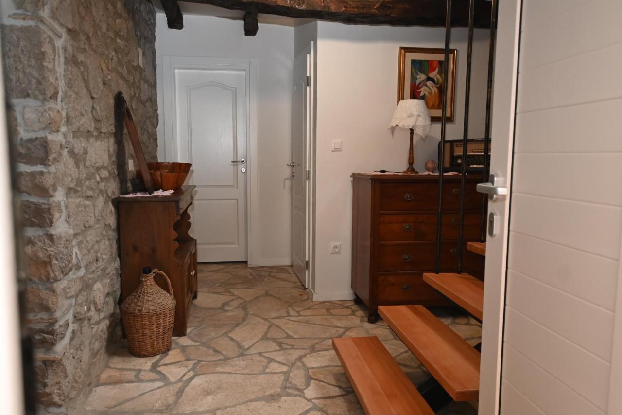 Villa Mavrici, Neighbors Free Buzet Esterno foto