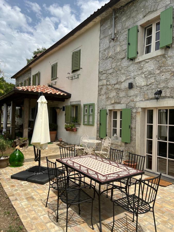 Villa Mavrici, Neighbors Free Buzet Esterno foto
