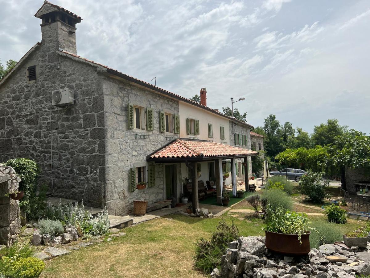 Villa Mavrici, Neighbors Free Buzet Esterno foto